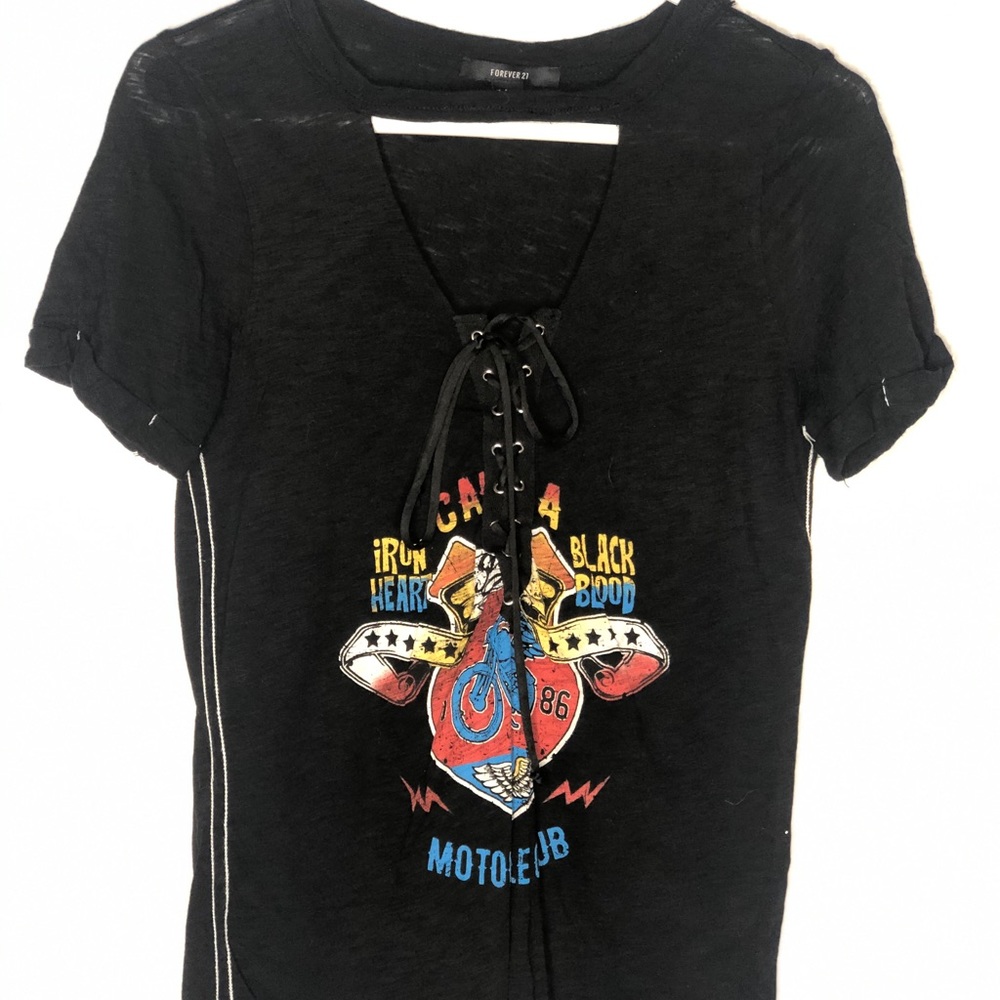 Lace-up black T-shirt
